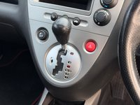 USED 2004 04 HONDA CIVIC 1.6 i-VTEC Executive Hatchback 5dr Petrol Automatic (172 g/km, 108 bhp) 