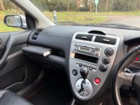 USED 2004 04 HONDA CIVIC 1.6 i-VTEC Executive Hatchback 5dr Petrol Automatic (172 g/km, 108 bhp) 
