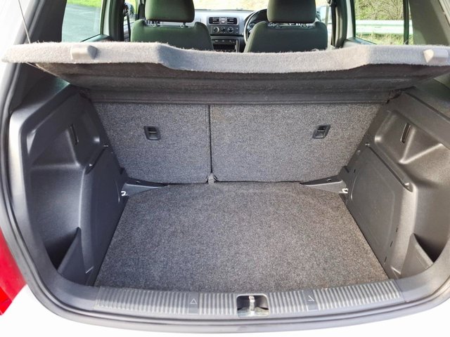 2013 SKODA FABIA - Photo 9