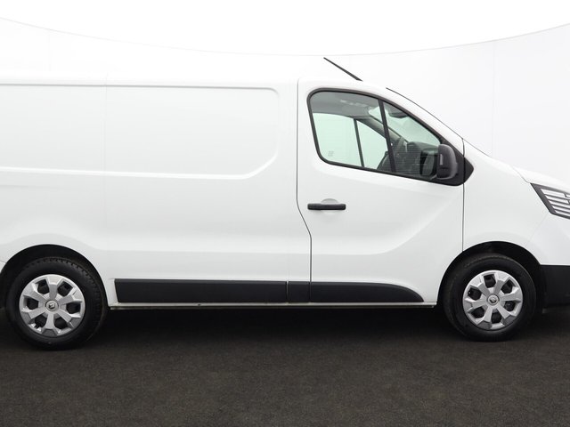 2022 Renault Trafic 2L Business+ 3dr - Photo 11