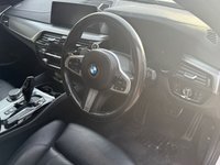 USED 2018 68 BMW 5 SERIES 2.0 520d M Sport Touring 5dr Diesel Auto xDrive Euro 6 (s/s)  Sat Nav, Rev Cam, Privacy