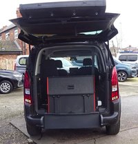 USED 2024 74 PEUGEOT RIFTER 1.5L WHEELCHAIR ACCESS WAV NEW SHAPE 3 seats + Wheelchair Access