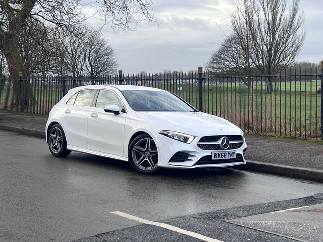 2019 Mercedes-Benz A-Class 1.5L Amg Line 5dr - Photo 4