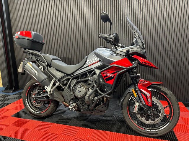 View our TRIUMPH Tiger Sport 850