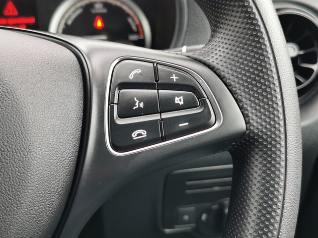 2022 Mercedes-Benz EVITO - Photo 11