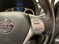 USED 2021 21 NISSAN NAVARA 2.3 dCi Tekna Pickup Double Cab 4dr Diesel Auto 4WD Euro 6 (190 ps) Extremely well cared for and maintained with complete service record