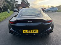 USED 2019 69 ASTON MARTIN VANTAGE 4.0 V8 Coupe 2dr Petrol Auto Euro 6 (510 ps) SUPERB 2 OWNER VANTAGE IN BLACK WITH BLACK AND RED LEATHER FSH