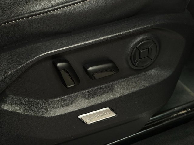 2020 Volkswagen Touareg 3L R-Line Tech 5dr - Photo 11