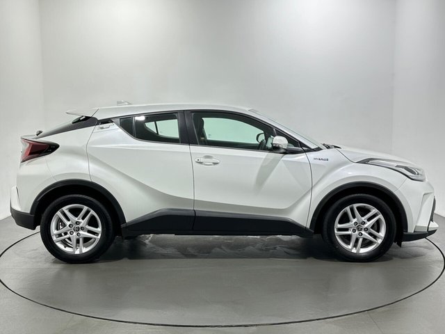 2021 Toyota C-HR - Photo 9