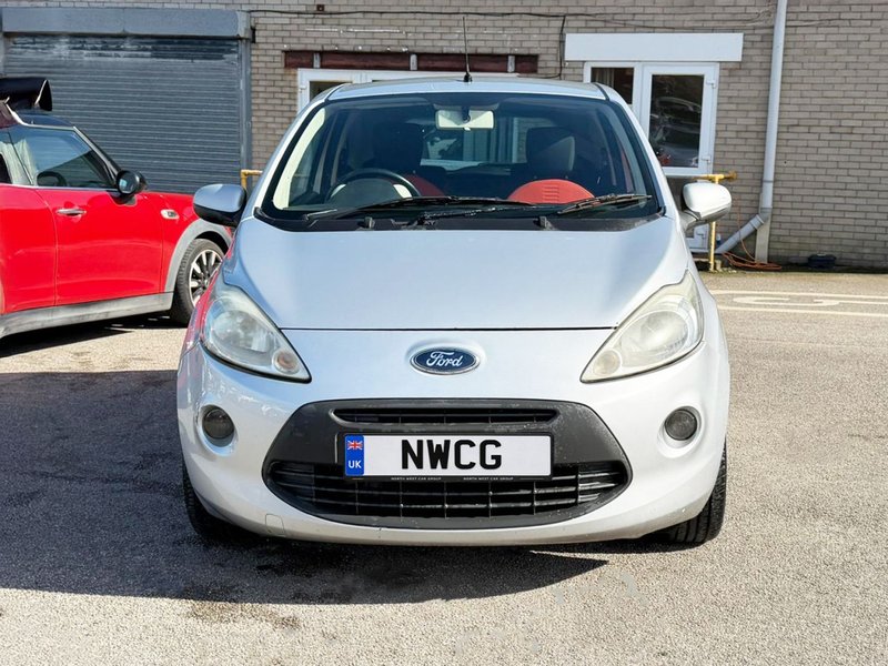 2010 Ford Ka in silver — photo 3 of 20