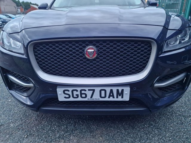 2017 JAGUAR F-PACE 2.0 D180 R-Sport Auto AWD Euro 6 (s/s) 5dr - Photo 7