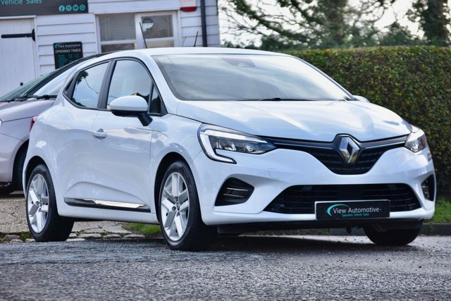 2020 70 Renault Clio 1.0 TCe Play Hatchback 5dr Petrol Manual Euro 6 (s/s) (100 ps)