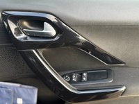 USED 2019 68 PEUGEOT 208 1.2 PureTech Signature Hatchback 5dr Petrol Manual Euro 6 (s/s) (82 ps) Bluetooth, rear park sens, DAB