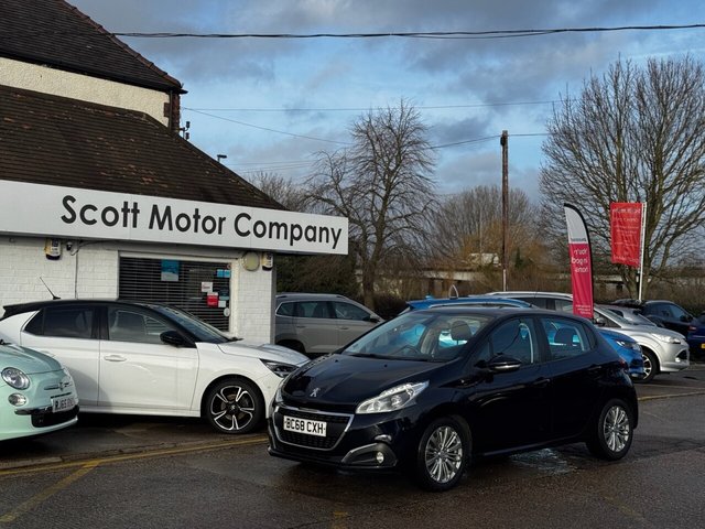 2019 PEUGEOT 208 - Photo 8