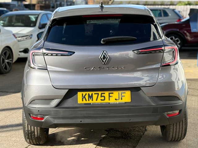 2025 RENAULT CAPTUR 1.0 TCe evolution SUV 5dr Petrol Manual Euro 6 (s/s) (90 ps) - Photo 5
