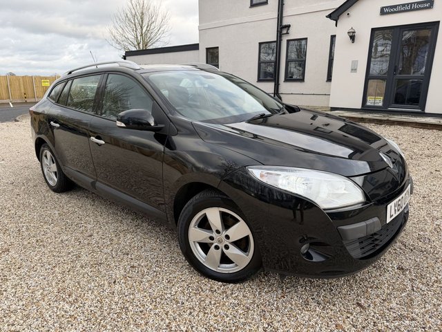 2010 60 Renault Megane 1.4 TCe Dynamique TomTom Sport Tourer 5dr Petrol Manual Euro 5 (130 ps)