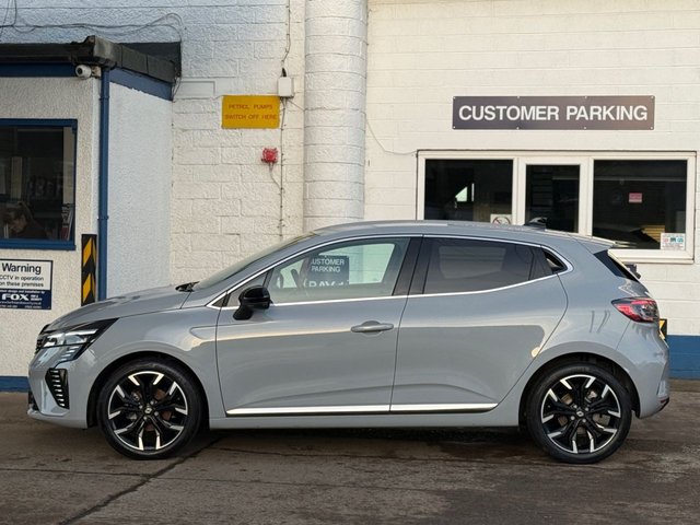 2025 RENAULT CLIO 1.0 TCe techno Hatchback 5dr Petrol Manual Euro 6 (s/s) (90 ps) - Photo 3