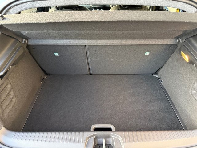 2025 RENAULT CLIO 1.0 TCe techno Hatchback 5dr Petrol Manual Euro 6 (s/s) (90 ps) - Photo 6