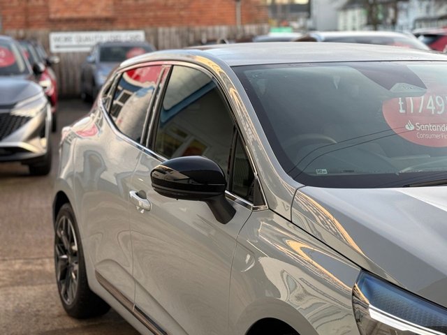 2025 RENAULT CLIO 1.0 TCe techno Hatchback 5dr Petrol Manual Euro 6 (s/s) (90 ps) - Photo 11