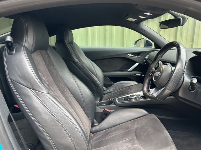 2017 AUDI TT - Photo 2