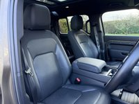 USED 2023 73 LAND ROVER DEFENDER 110 3.0 D250 MHEV X-Dynamic SE SUV 5dr Diesel Auto 4WD Euro 6 (s/s) (250 ps) MERIDIAN,METRIX LEDS,3 ZONE+CHILLER