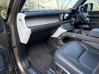 USED 2023 73 LAND ROVER DEFENDER 110 3.0 D250 MHEV X-Dynamic SE SUV 5dr Diesel Auto 4WD Euro 6 (s/s) (250 ps) MERIDIAN,METRIX LEDS,3 ZONE+CHILLER