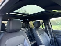 USED 2023 73 LAND ROVER DEFENDER 110 3.0 D250 MHEV X-Dynamic SE SUV 5dr Diesel Auto 4WD Euro 6 (s/s) (250 ps) MERIDIAN,METRIX LEDS,3 ZONE+CHILLER