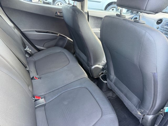 2018 HYUNDAI I10 - Photo 10