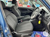USED 2013 63 KIA VENGA 1.6 2 MPV 5dr Petrol Auto Euro 5 (123 bhp) Automatic With Parking Sensors & Air Conditioning