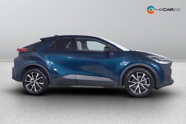 2024 Toyota C-HR - Photo 10