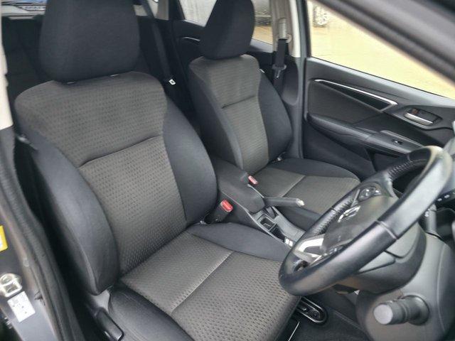 2018 HONDA JAZZ 1.3 i-VTEC EX Hatchback 5dr Petrol Manual Euro 6 (s/s) (102 ps) - Photo 10