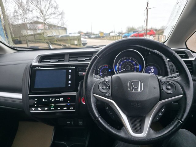 2018 HONDA JAZZ 1.3 i-VTEC EX Hatchback 5dr Petrol Manual Euro 6 (s/s) (102 ps) - Photo 11