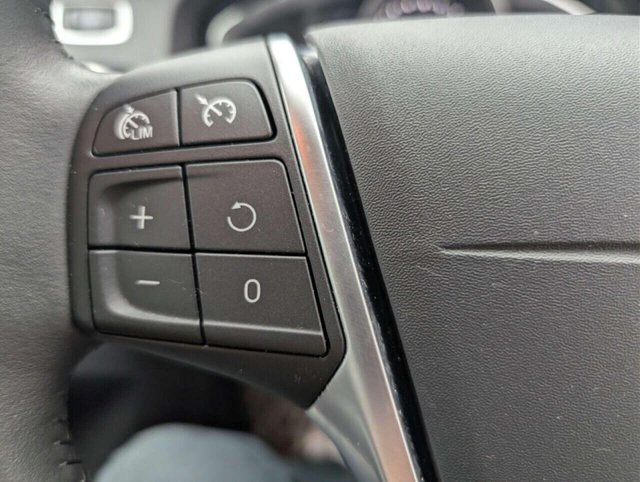 USED 2017 67 VOLVO S60 2.0 D4 SE Lux Nav Saloon 4dr Diesel Auto Euro 6 (s/s) (190 ps) HEATED SEATS+FRONT PARK ASSIST CLICK & COLLECT/HOME DELIVERY