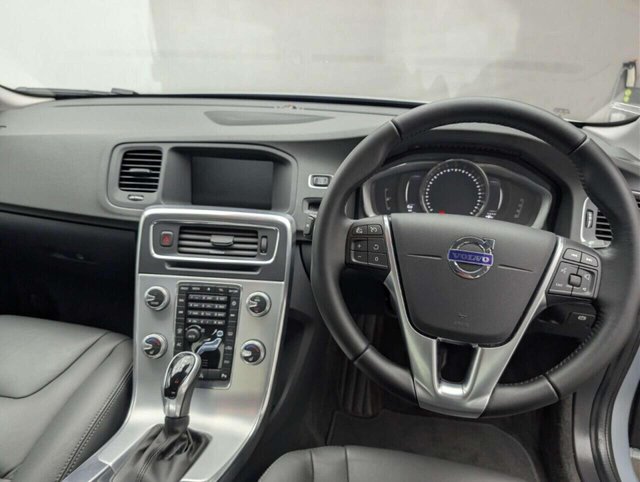 USED 2017 67 VOLVO S60 2.0 D4 SE Lux Nav Saloon 4dr Diesel Auto Euro 6 (s/s) (190 ps) HEATED SEATS+FRONT PARK ASSIST CLICK & COLLECT/HOME DELIVERY