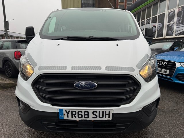 2018 Ford Transit Custom 2L null 5dr - Photo 3