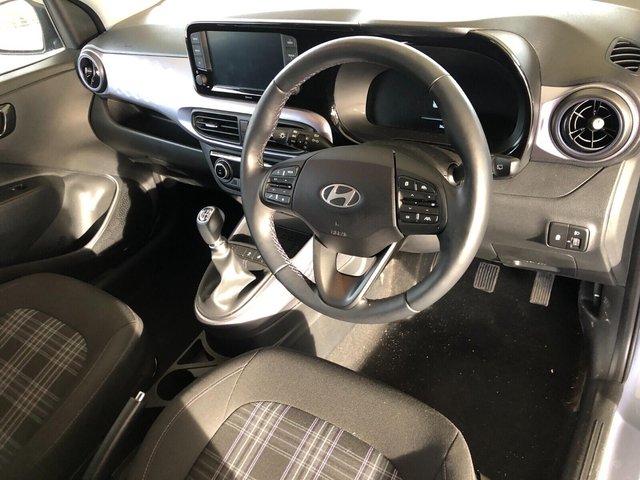 View our HYUNDAI I10