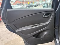 USED 2015 15 RENAULT CAPTUR 1.5 dCi ENERGY Dynamique MediaNav SUV 5dr Diesel Manual Euro 5 (s/s) (90 ps) CRUISE CONTROL, BLUETOOTH, NAV