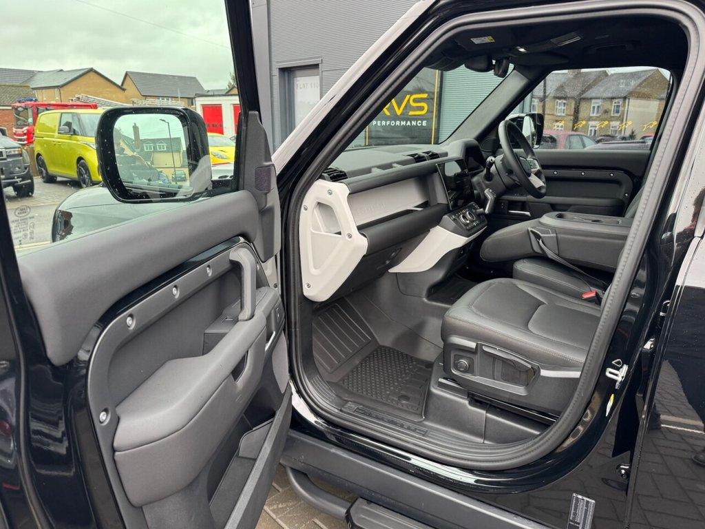 USED 2025 75 LAND ROVER DEFENDER 110 3.0 D250 MHEV S Hard Top SUV 5dr Diesel Auto 4WD MWB Euro 6 (s/s) (249 ps) Rear seat conversion Nappa leather