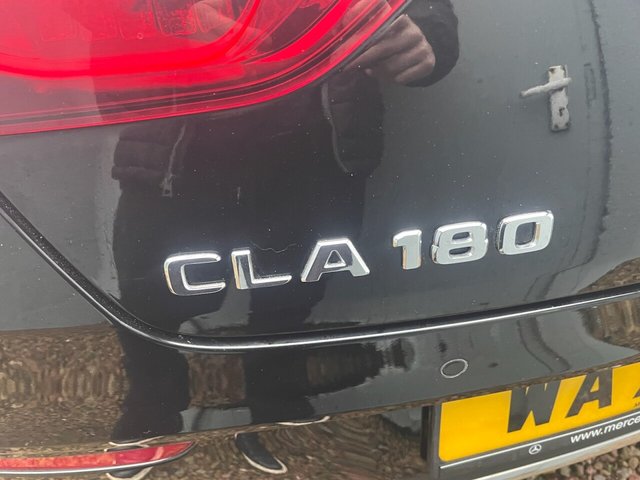 2021 Mercedes-Benz CLA - Photo 5