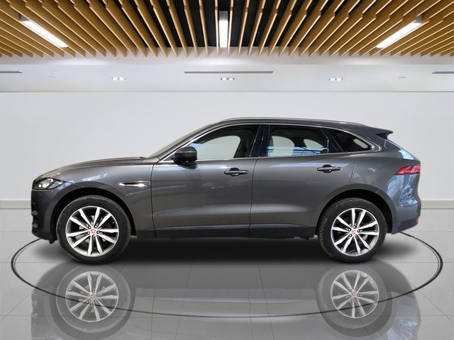2018 Jaguar F-Pace 2L Portfolio 5dr - Photo 5