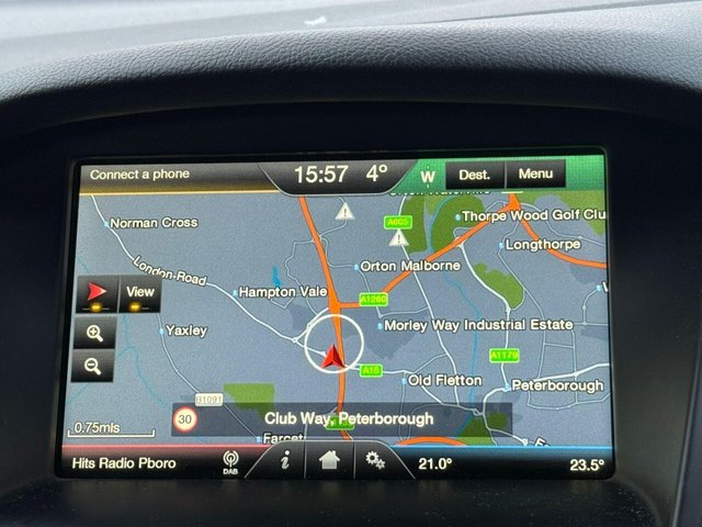 2016 Ford Focus - Photo 4