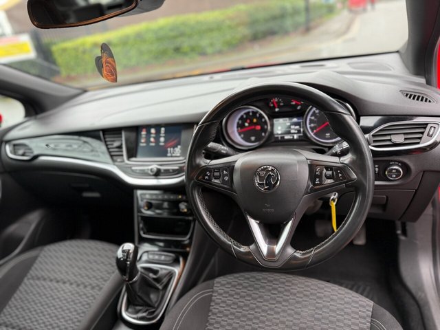 2016 Vauxhall Astra 1.4L SRI 5dr - Photo 11