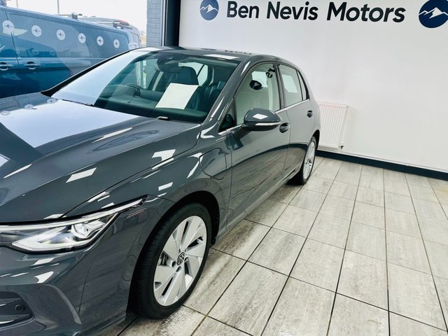 2025 VOLKSWAGEN GOLF - Photo 2