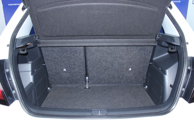 2019 SKODA FABIA - Photo 9