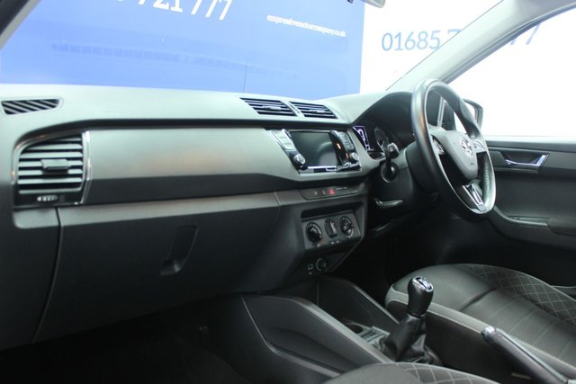 2019 SKODA FABIA - Photo 7