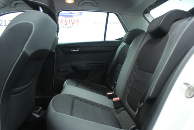 2019 SKODA FABIA - Photo 8