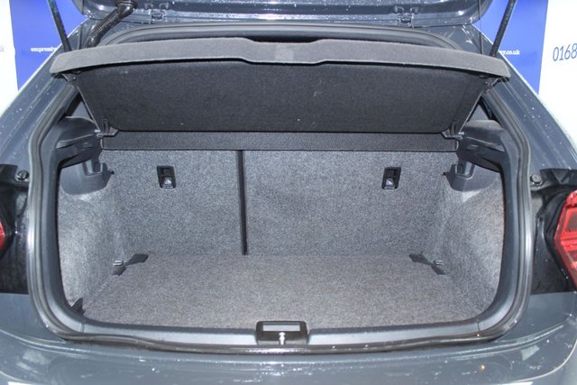 2019 VOLKSWAGEN POLO - Photo 9