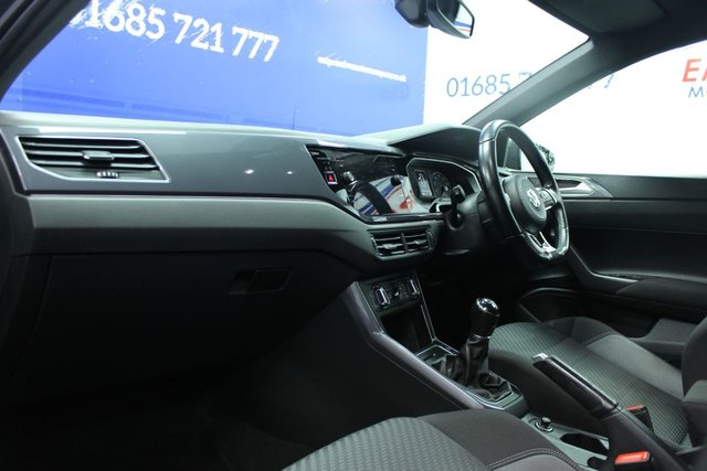 2019 VOLKSWAGEN POLO - Photo 6