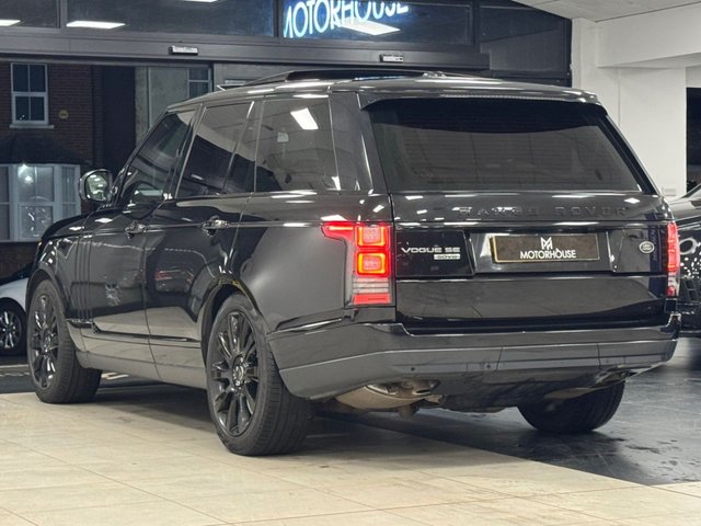 2014 Land Rover RANGE ROVER - Photo 2