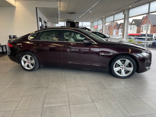 View our JAGUAR XF
